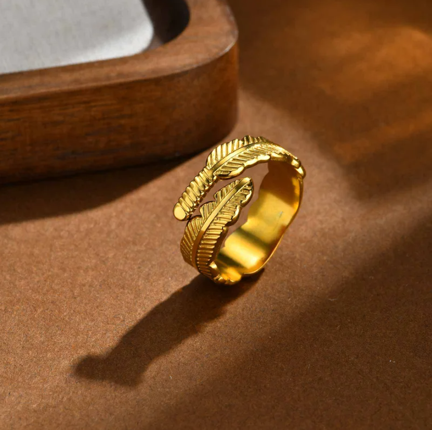 Viper Ring - Gold